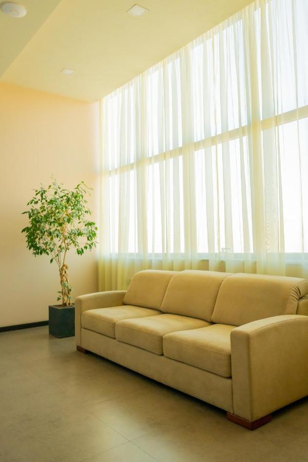 B H Y Guesthouse In Erevan Esterno foto